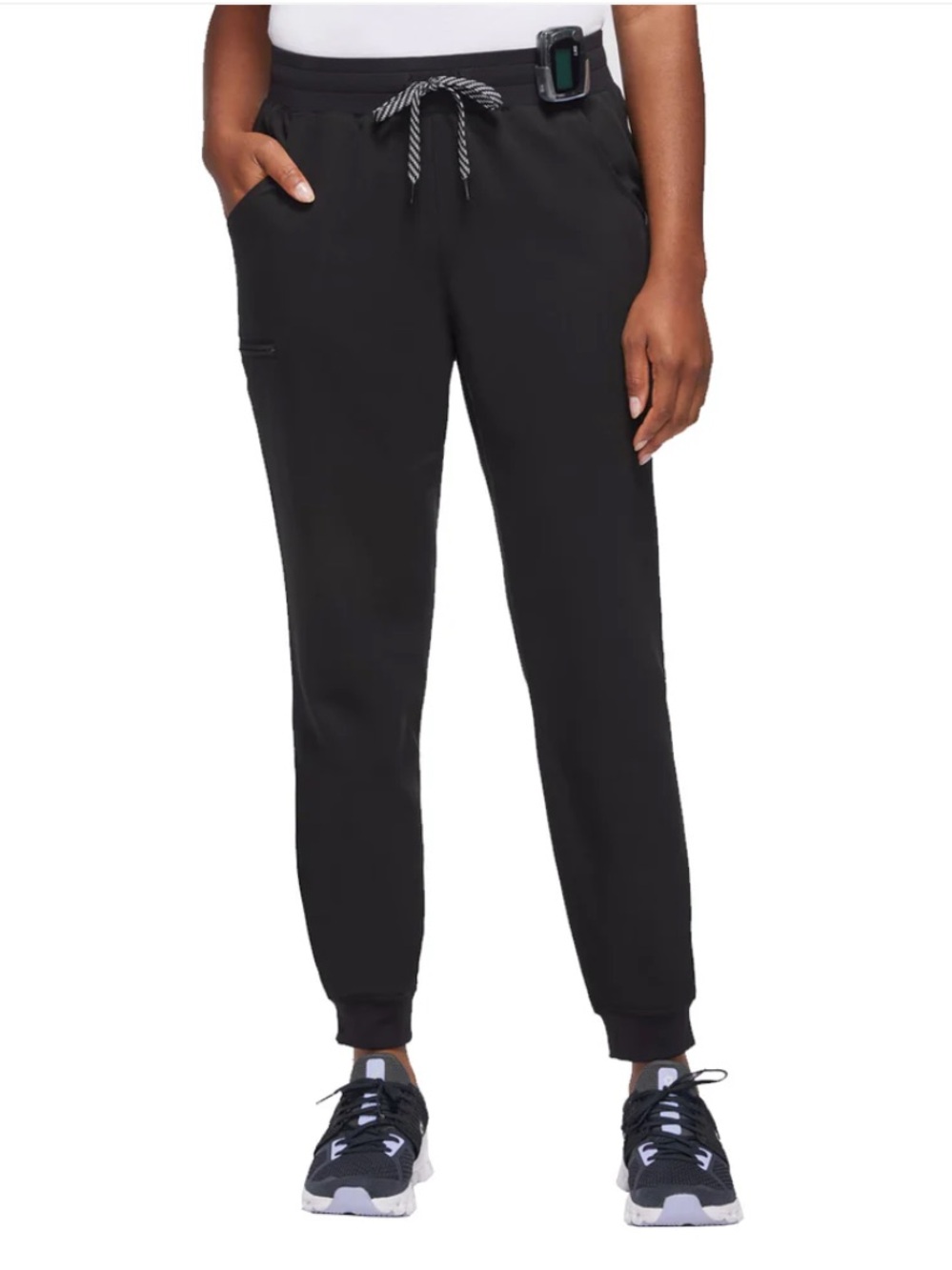 Jaanuu • Black Women's 5-Pocket Classic Scrub Jogger - MP